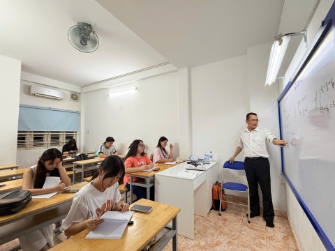 Hình ảnh lớp học tại GNP