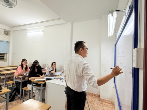 Hình ảnh lớp học tại GNP