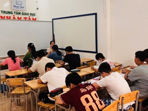 Hình ảnh lớp học tại GNP