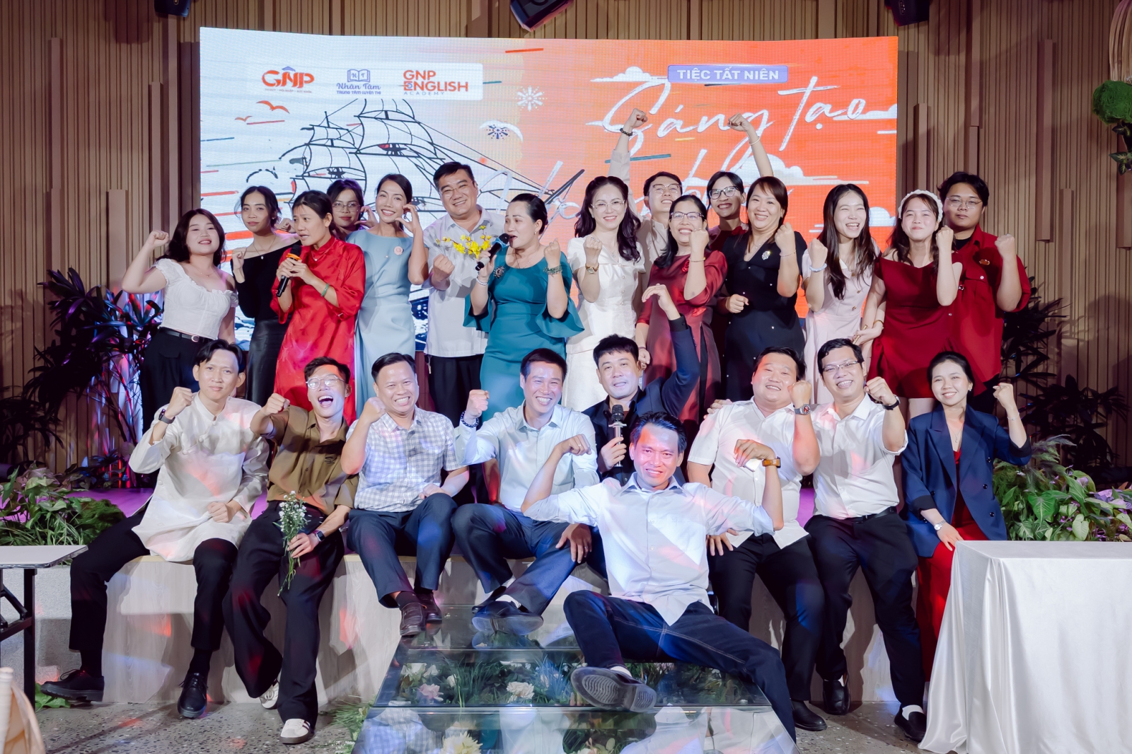 HÀNH TRÌNH CŨ KHÉP LẠI – HẢI TRÌNH MỚI MỞ RA